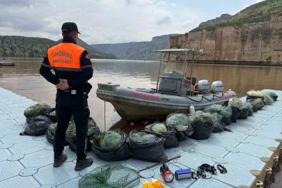 Ağ ile avlanma yasağına uymayan 5 şahıs yakalandı