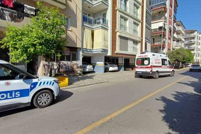 Annesinden haber alamadı, evde cansız bedeniyle karşılaştı
