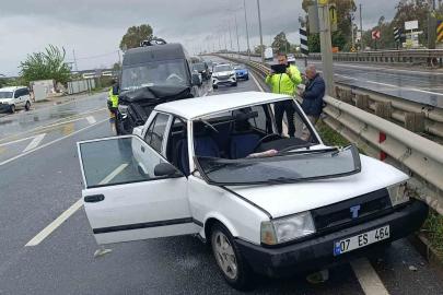 Antalya’da intihar teşebbüsü gibi kaza güvenlik kamerasında