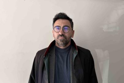 Araçta ölü bulunmuştu, 2 yıl sonra eşini "kasten öldürme" suçlamasıyla hakim karşısına çıktı