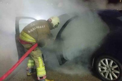 Arsuz’da otomobil yangını