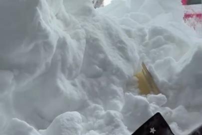 Bahar ayında kış manzarası: Karadağ’da nefes kesen çalışma