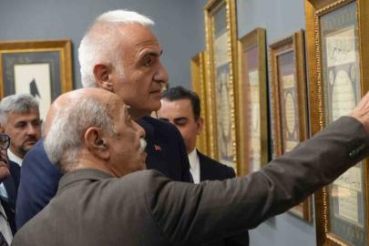 Bakan Ersoy: "Fuadname, hat ve ebruda çok geniş bir penceredir"