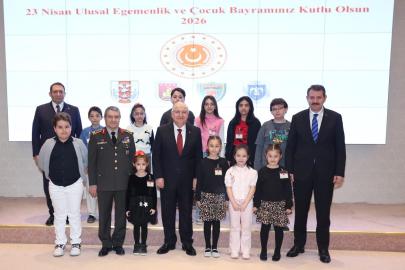 Bakan Güler şehit ve gazilerin çocuklarıyla bir araya geldi