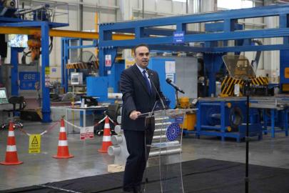 Bakan Kacır: "1 milyar doların üzerinde finansmanı ülkemize kazandırdık"