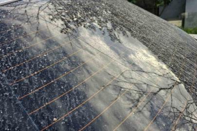 Bandırma’da çöl tozu yağmuru, araçlar çamur tabakasıyla kaplandı