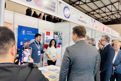 BARÜ, İnegöl 8. Üniversite ve Meslek Tanıtım Günleri’nde yer aldı