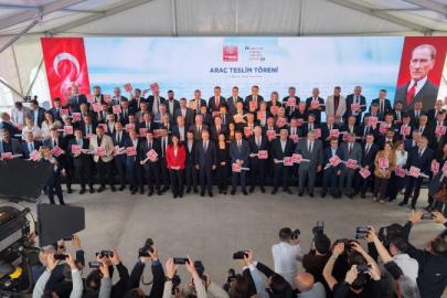 Başkan Seçer: "Belediyelerimizin işini kolaylaştırmak için gayret sarf ediyoruz"