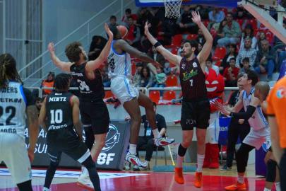 Basketbol Süper Ligi: Aliağa Petkimspor: 100 - Manisa Basket: 87