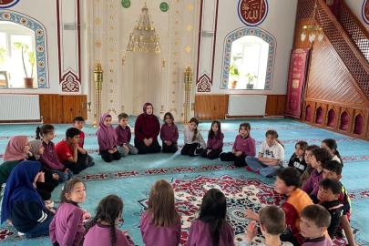 Bayburt’ta öğrencilere yönelik değerler eğitimi programları sürüyor