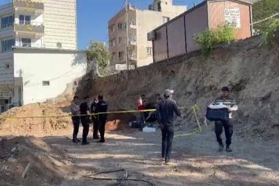 Belediyenin kazı çalışmasında kaya mezarı bulundu