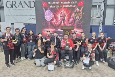 Bilek güreşinde Eskişehirli 3 sporcu Türkiye’yi temsil edecek