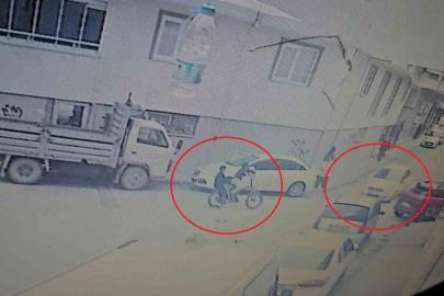 Bisikletli çocuklar otomobille böyle çarpıştı, kaza anı kamerada
