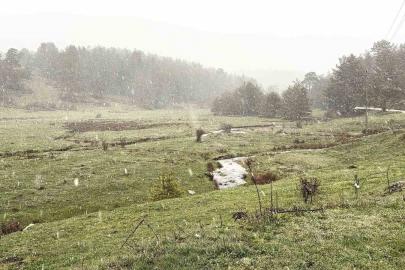 Bolu’da nisan ayında kar sürprizi