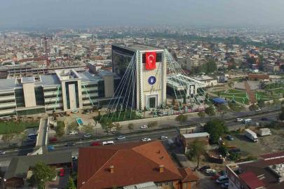 Bursa Büyükşehir Belediyesi’nde ödemeler durduruldu izinler iptal edildi