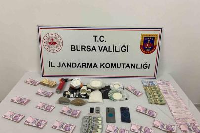 Bursa’da dev uyuşturucu operasyonu, kilolarca madde ele geçirildi 2 kişi tutuklandı