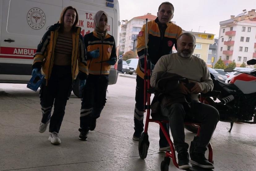 Bursa’da iki otomobil çarpıştı: 2 yaralı