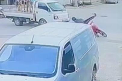 Bursa’da kamyonet ile motosiklet çarpıştı: 1 yaralı