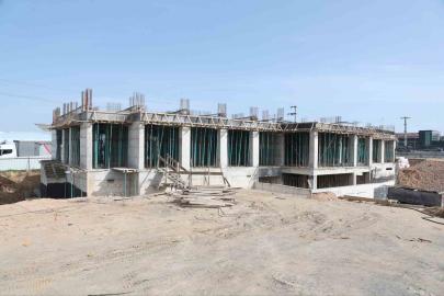 Çayırova’da 200 yataklı hastane ve meslek lisesi inşaatları hızla yükseliyor