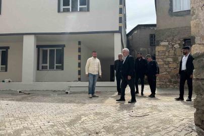 Çermik’te bozulan yolların yapımına başlandı