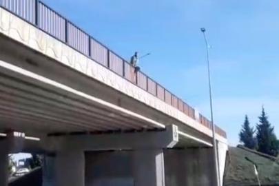 Çevre yolunda intihar girişimi trafiği durma noktasına getirdi