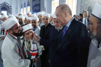 Cumhurbaşkanı Erdoğan, 333 hafızın icazet merasimine katıldı