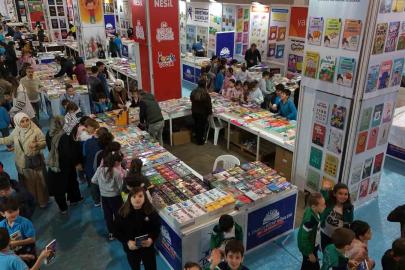 Darıca 5. Kitap Fuarı’nı binlerce kişi ziyaret etti