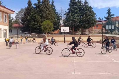 Denizli’de köy okullarında pedallar yeniden dönüyor