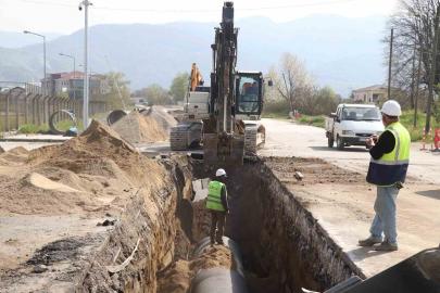 Depremde ciddi hasar gören içme suyu altyapısı yenileniyor