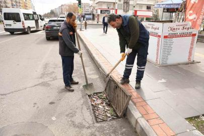 Diyarbakır’da mazgallardan 270 ton atık çıktı