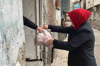 Diyarbakır’da sıcak yemek desteği ihtiyaç sahiplerine umut oluyor