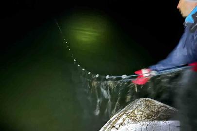 Eğirdir Gölü’nde bin 200 metre kaçak ağ ele geçirildi