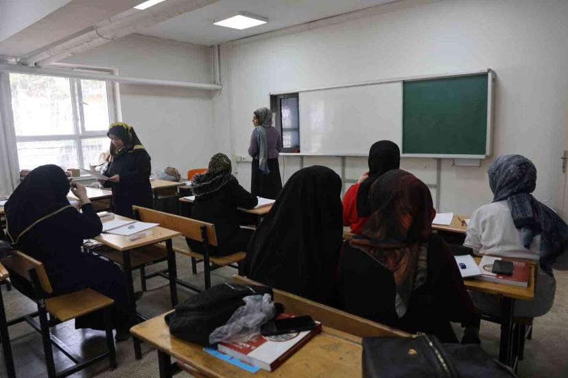 Elazığ’da okuma-yazma kursuna yoğun ilgi