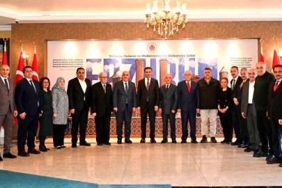 Erzurum Kent Konseyi’nden Vali Aydın Baruş’a ziyaret