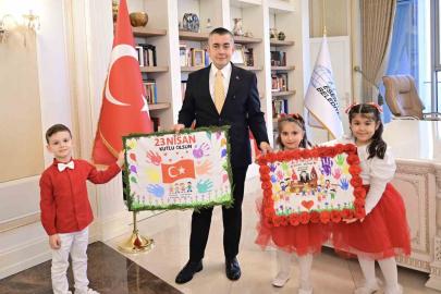 Esenyurt Belediye Başkan Vekili Aksoy’a 23 Nisan’da anlamlı ziyaret