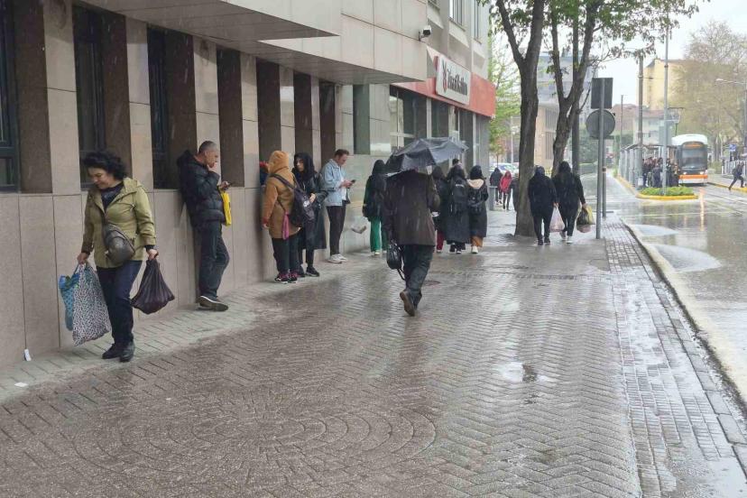 Eskişehir’de sağanak yağış etkili oldu