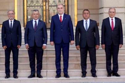 ESO Yönetim Kurulu üyeleri şahsi katkılarıyla Eskişehirspor’un yanında