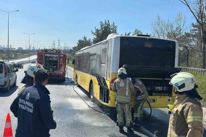 Eyüpsultan’da İETT otobüsünde korkutan yangın