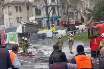 Fatih’te çöp kamyonunda yangın: Cadde trafiğe kapatıldı