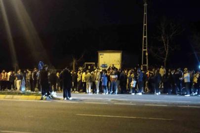 Fenerbahçeli taraftarlar Samandıra’da galibiyeti kutladı