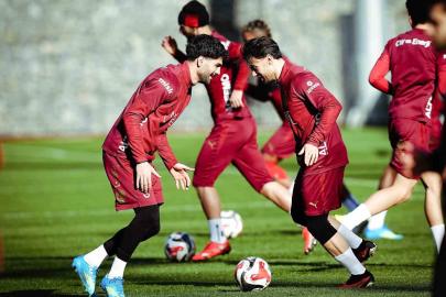 Galatasaray, Trabzonspor maçı hazırlıklarını sürdürdü