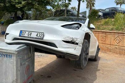 Gazipaşa’da trafik kazası: 3 yaralı