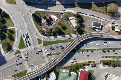 Gençlik Parkı yeni yüzüyle göz kamaştırıyor