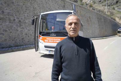 Gümüşhane’de fenalaşan yolcu hastaneye dolmuşla yetiştirildi