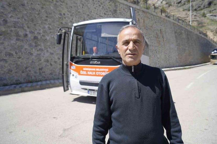 Gümüşhane’de fenalaşan yolcu hastaneye dolmuşla yetiştirildi