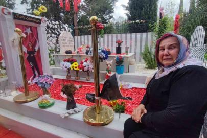 Güvenlik kameralı polis mezarından hırsızlık, anneyi gözyaşlarına boğdu