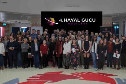 Hayallerinin peşinden gittiler