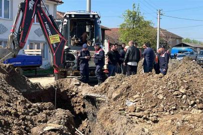 İSKİ’nin altyapı çalışmasında göçük altında kalan şahıs kurtarıldı
