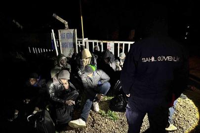 İzmir’de 27 düzensiz göçmen yakalandı