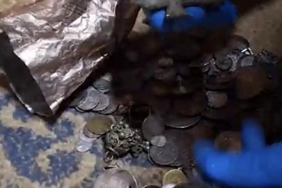 İzmir’de tarihi eser operasyonu: 203 eser ele geçirildi